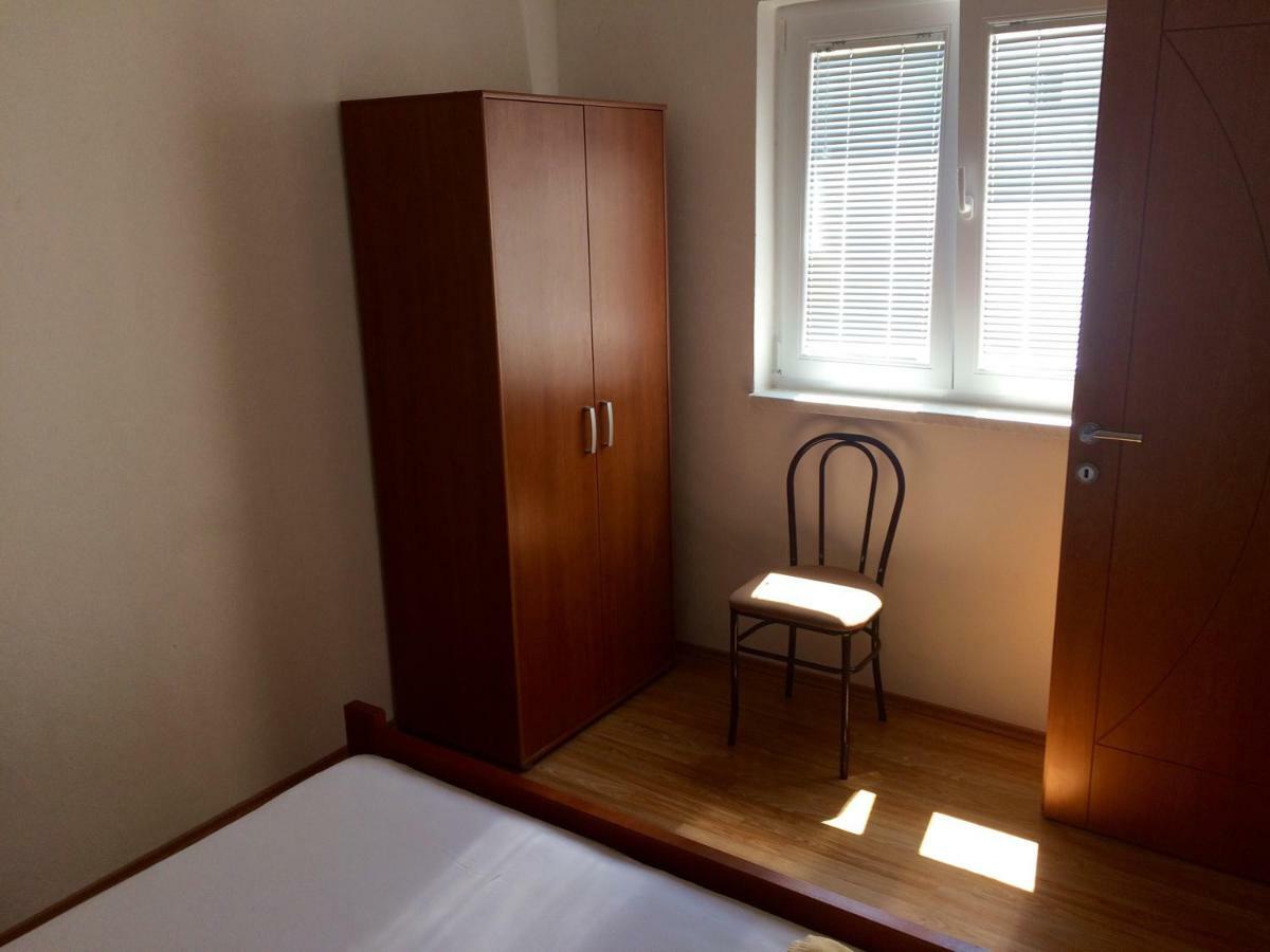 Apartmani Brusel Pag Zewnętrze zdjęcie